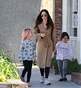 Megan_Fox_-_Out_in_Calabasas_with_her_kids_02232019-02.jpg