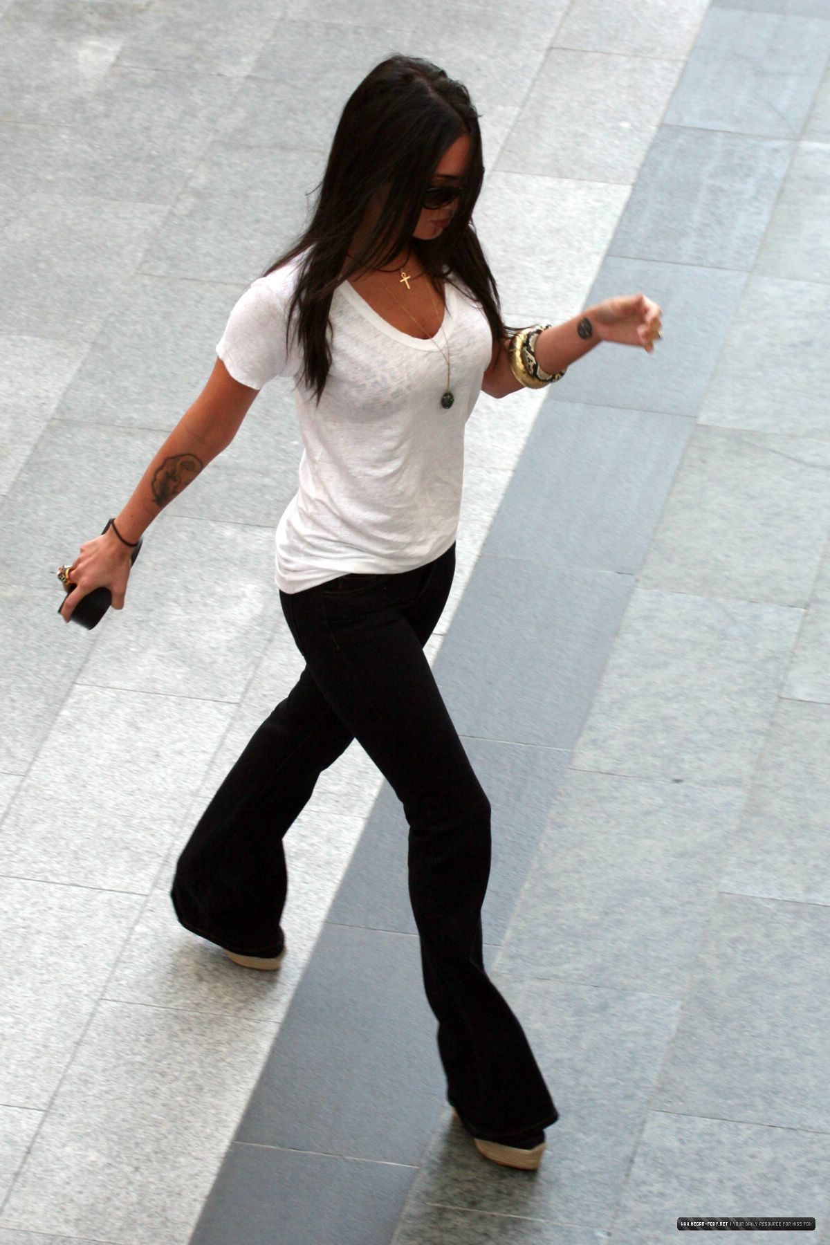 01.jpg