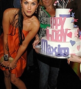 Filename=16.jpg
Filesize=42KiB
Dimensions=399x600
Date added=May 30, 2009 16.jpg