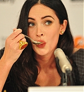 Filename=74.jpg
Filesize=153KiB
Dimensions=1200x1807
Date added=Sep 12, 2009 74.jpg