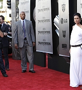 Filename=98.jpg
Filesize=197KiB
Dimensions=1200x879
Date added=Jun 23, 2009 98.jpg