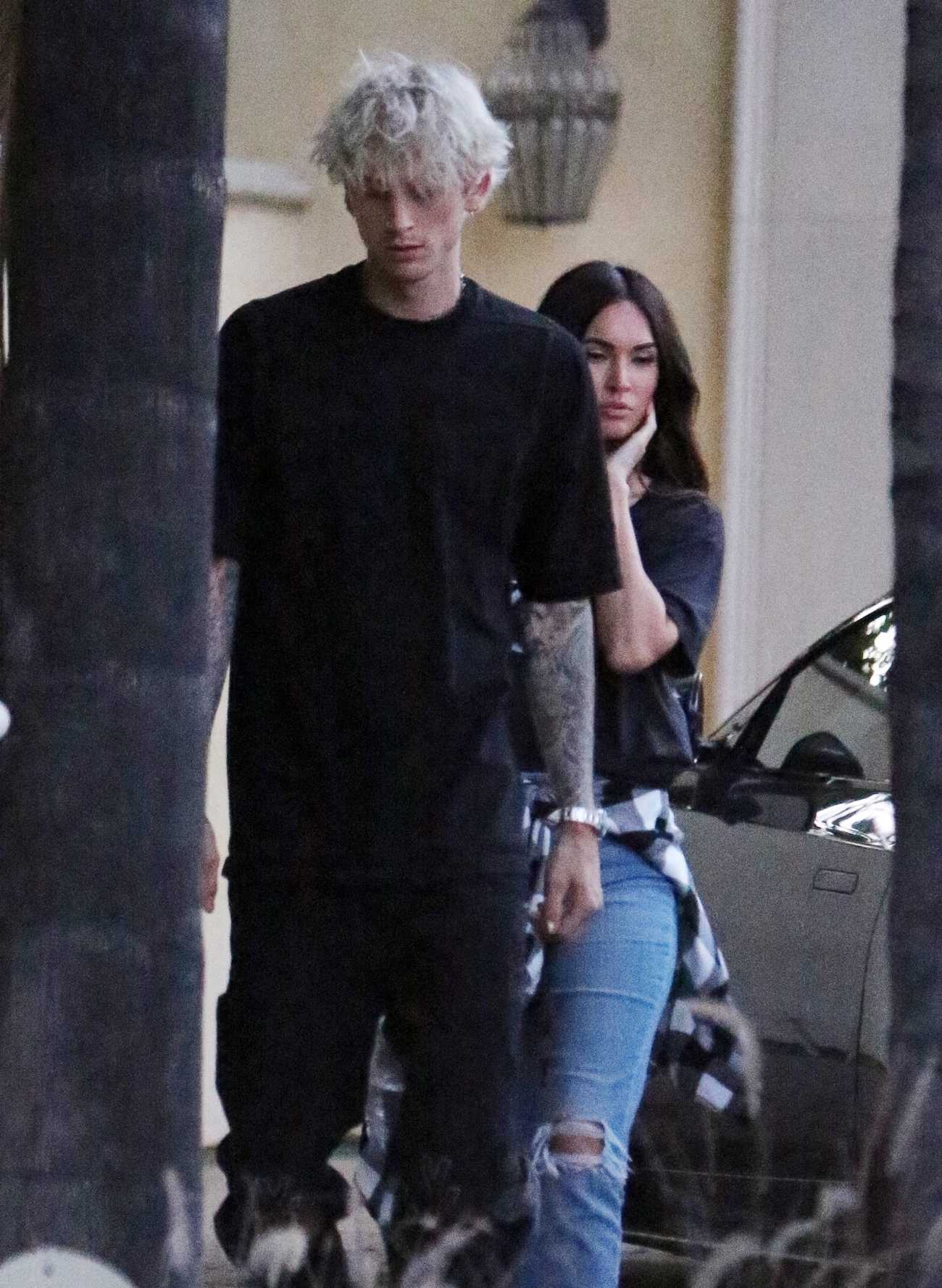 Machine_Gun_Kelly___Megan_Fox_-_seen_leaving_his_mansion_in_Los_Angeles2C_California__06172020-04.jpg