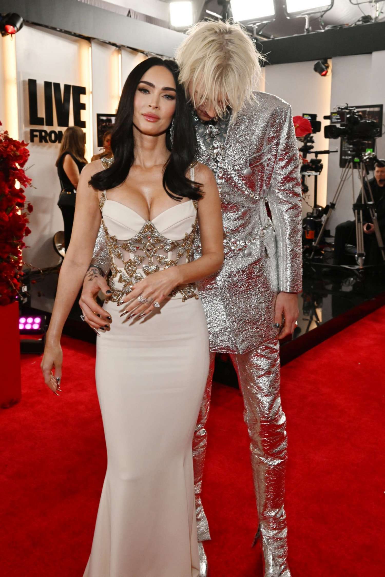 Megan_Fox_-_65th_Grammy_Awards_in_Los_Angeles_February_52C_202318.jpg