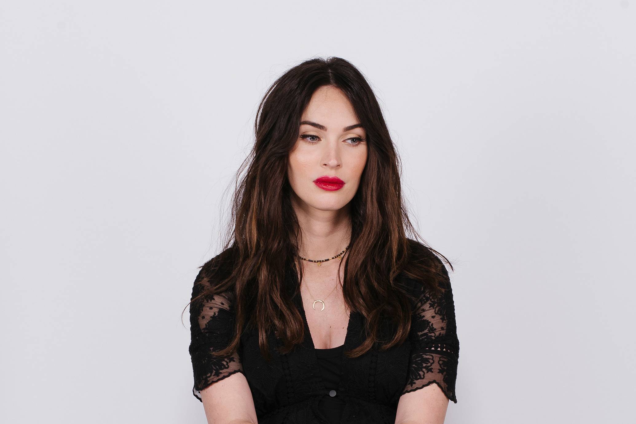 Megan_Fox_-_NY_Times_Photoshoot_2016-06.jpg