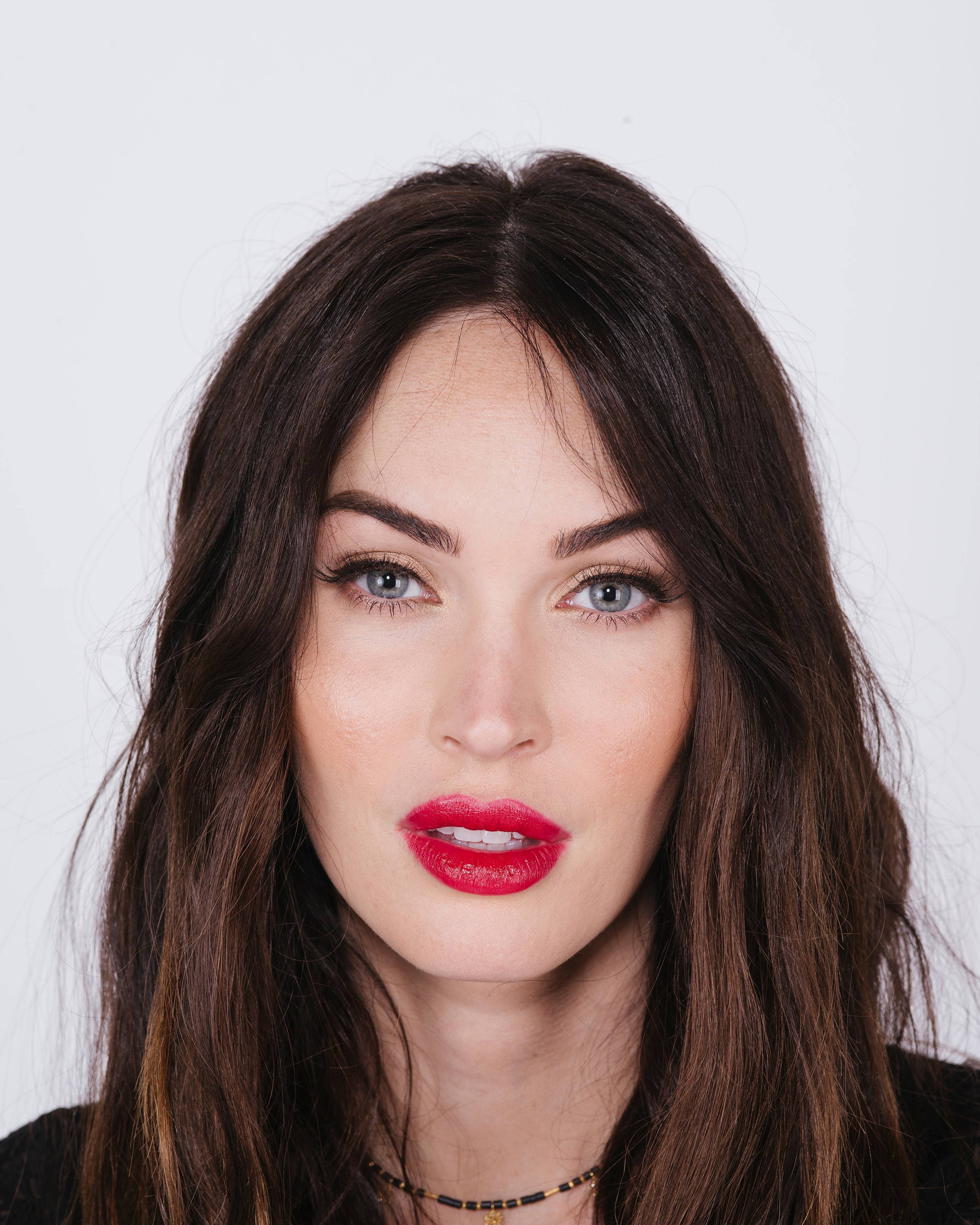 Megan_Fox_-_NY_Times_Photoshoot_2016-12.jpg