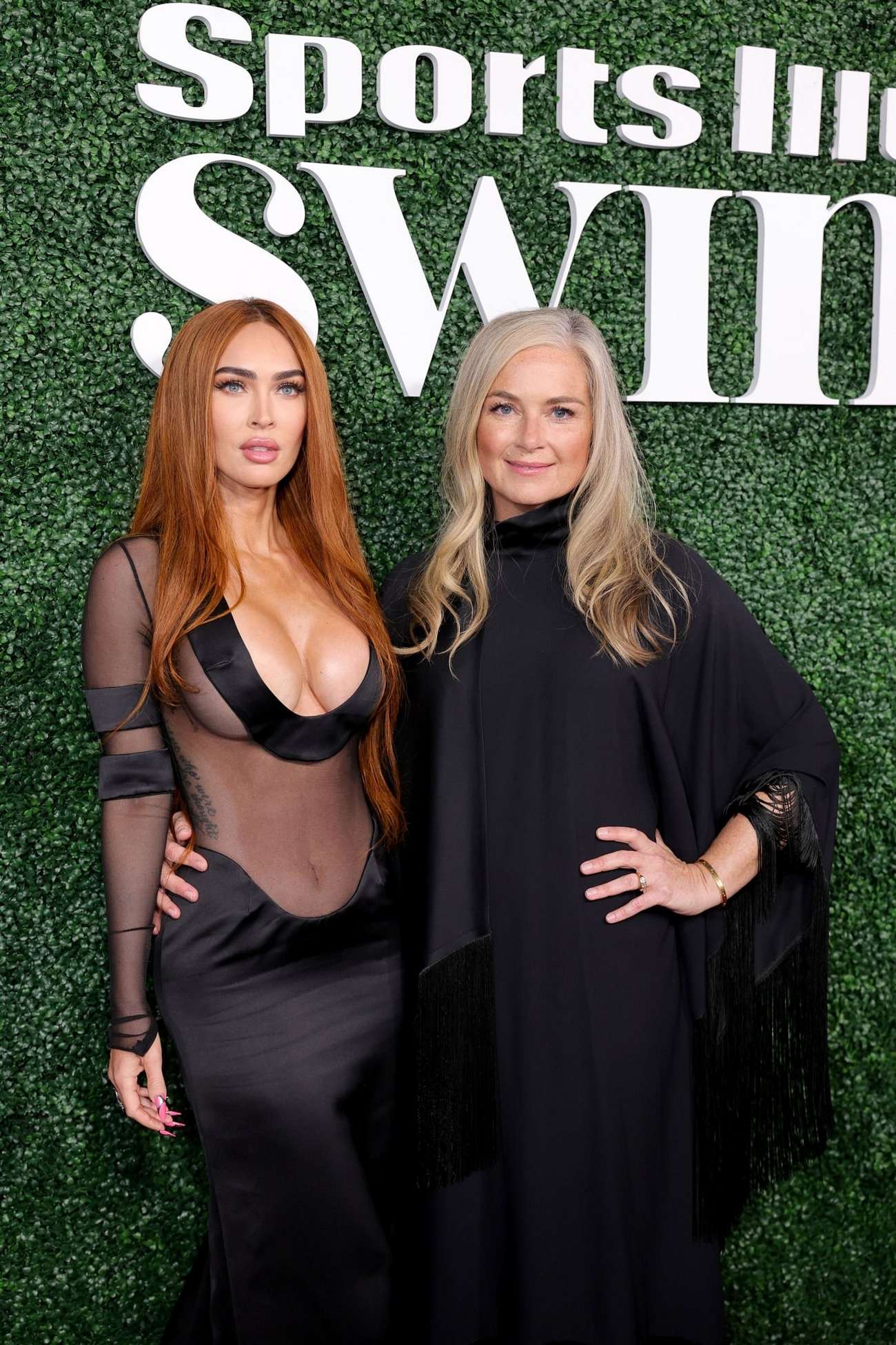 Megan_Fox_-_Sports_Illustrated_swimsuit_launch_event_in_New_York_May_182C_202348.jpg