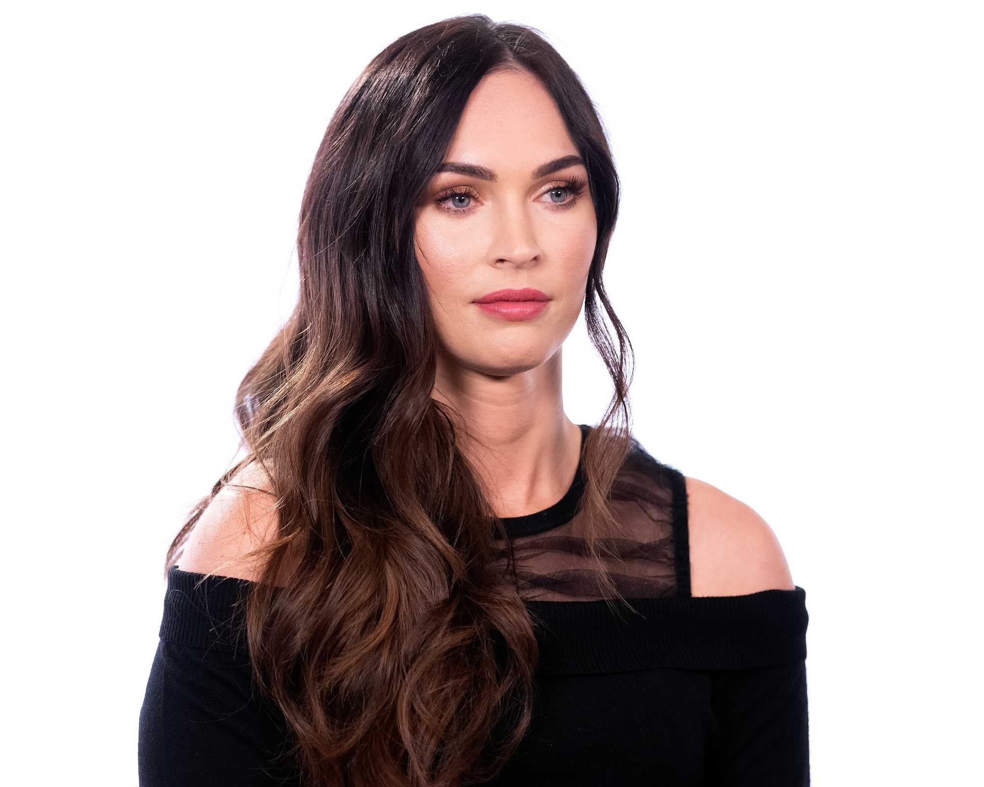 Megan_Fox_-__The_IMDb_Show__in_Studio_City_11162018-05.jpg