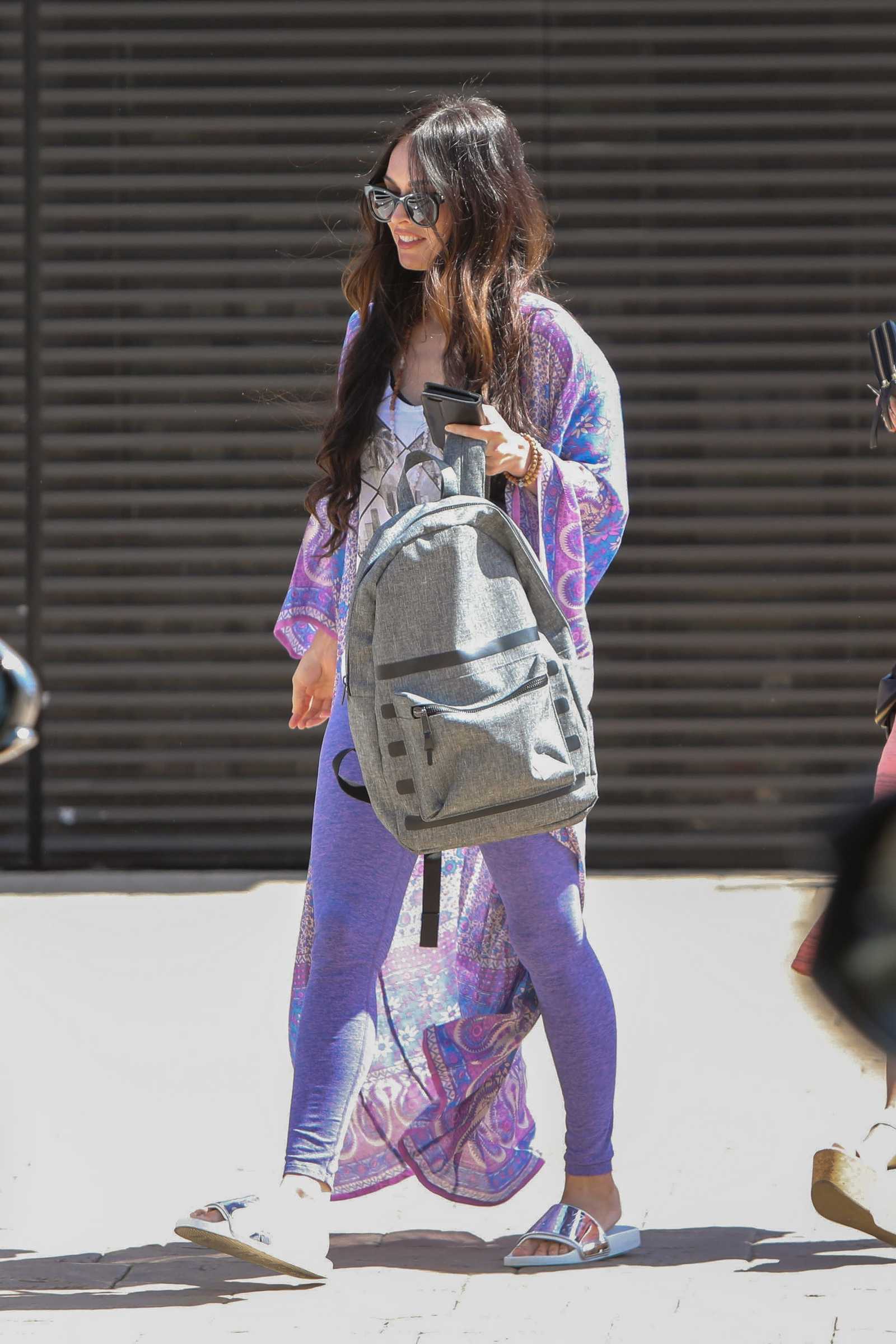 Megan_Fox_-_at_Nobu_in_Malibu_on_May_16-04.jpg