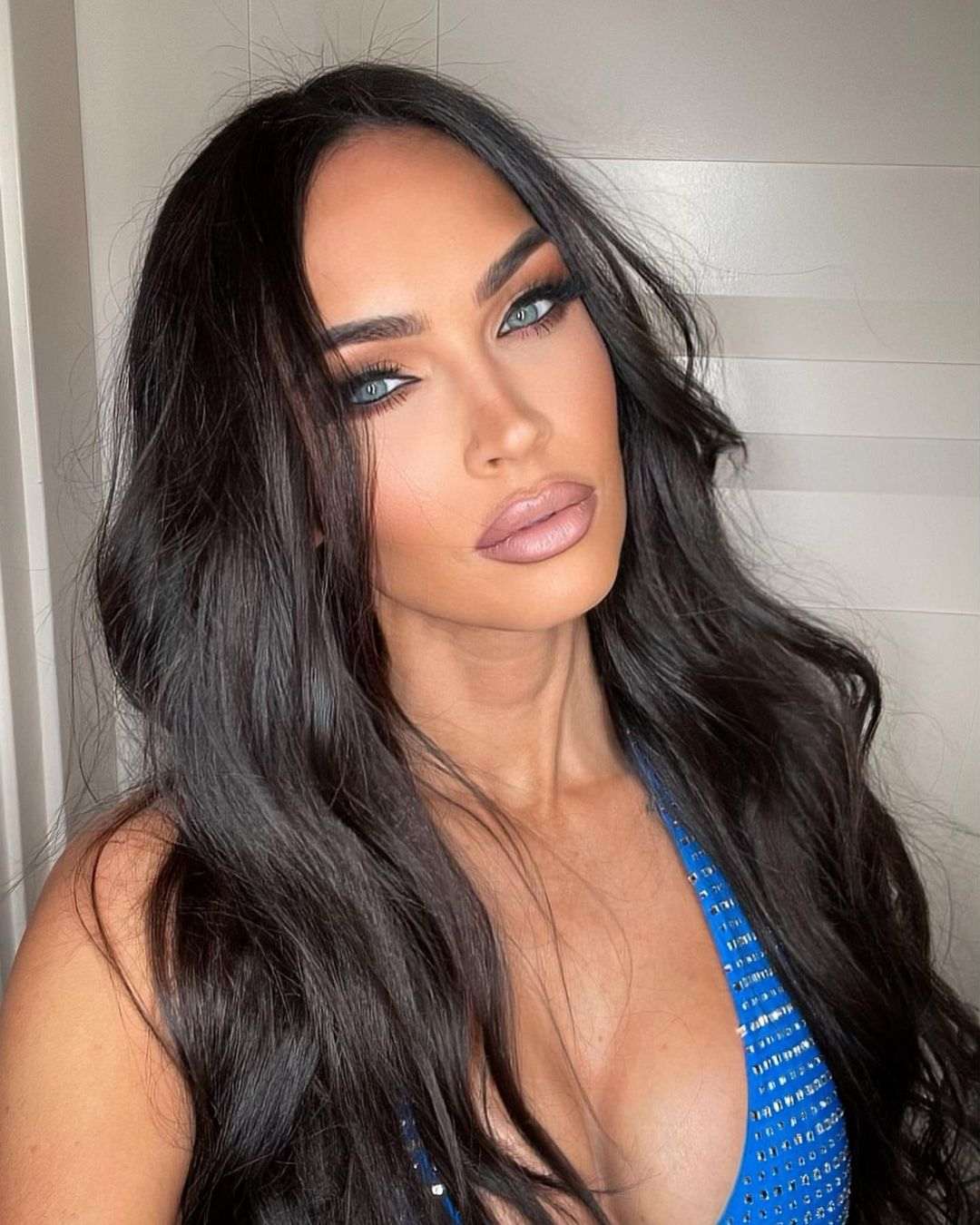 Megan_Fox_Instagram_282829.jpg