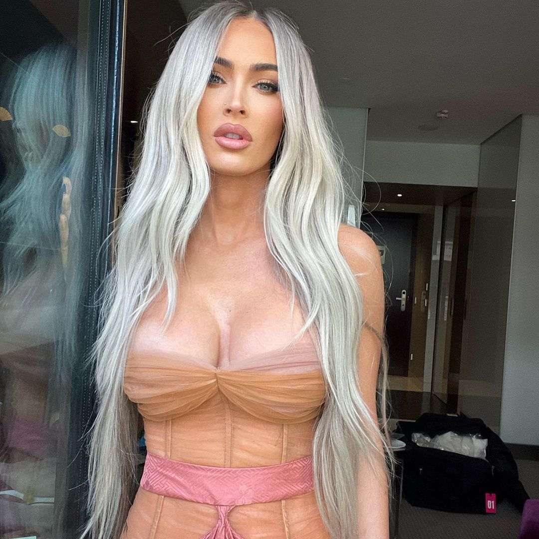 Megan_Fox_Instagram_285029.jpg