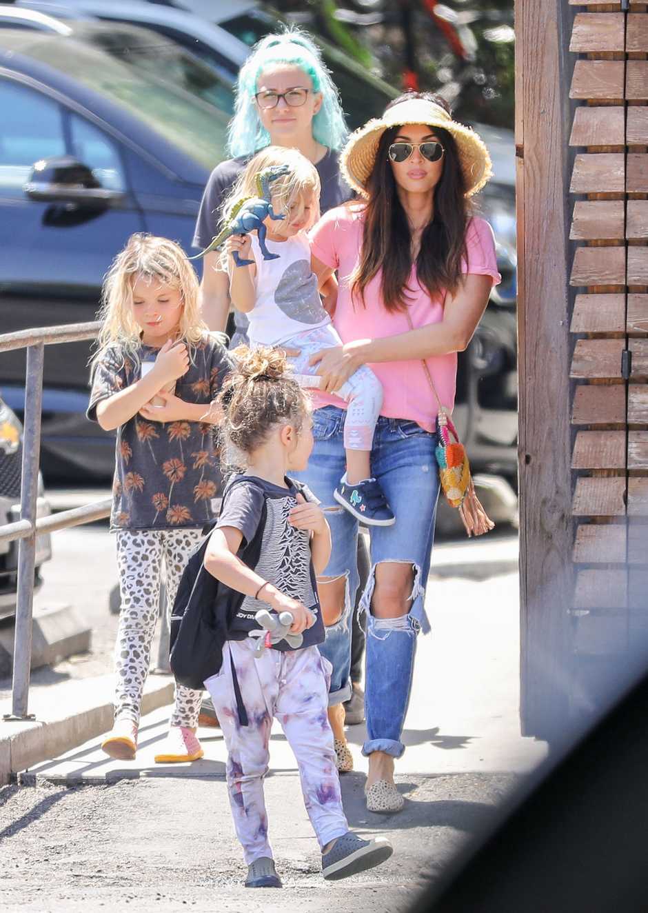 Spends_Mother_s_Day_with_her_kids_in_Calabasas2C_0512-01.jpg