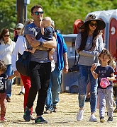 At_Underwood_Family_Farms_in_Moorpark_California_-_April_11-13.jpg