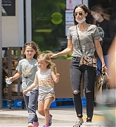 Megan_Fox_-_At_Erehwon_Organic_in_Calabasas2C_California__05302020-02.jpg