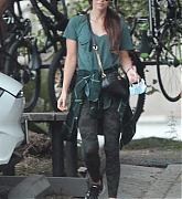Megan_Fox_-_spends_quality_time_with_her_kids_in_Calabasas2C_California__05292020-03.jpg