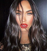Megan_Fox_Instagram_282229.jpg